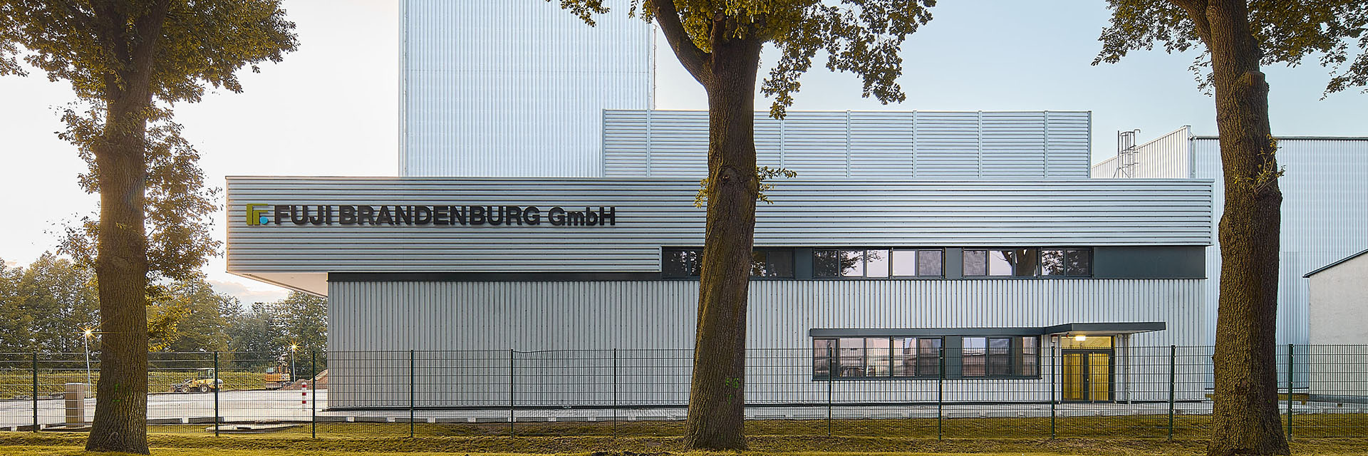 Fuji-Brandenburg_Golsseen_Pea fiber_company_header_3.jpg